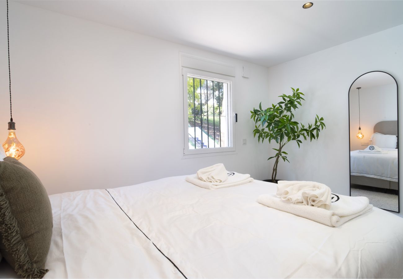 Terraced House in Nueva andalucia - RA33923 Los Algarrobos