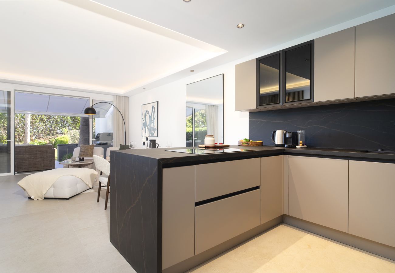 Terraced House in Nueva andalucia - RA33923 Los Algarrobos