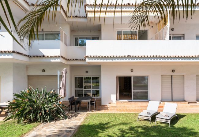 Apartment in Nueva andalucia - RA33941 Royal Garden