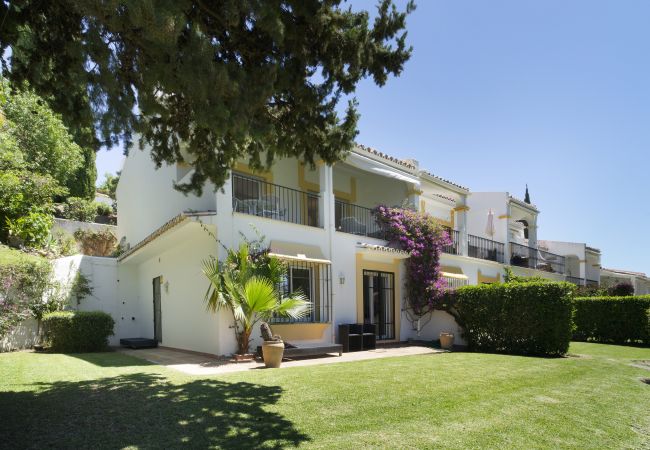 Terraced House in Nueva andalucia - RA23943 Los Arrayanes