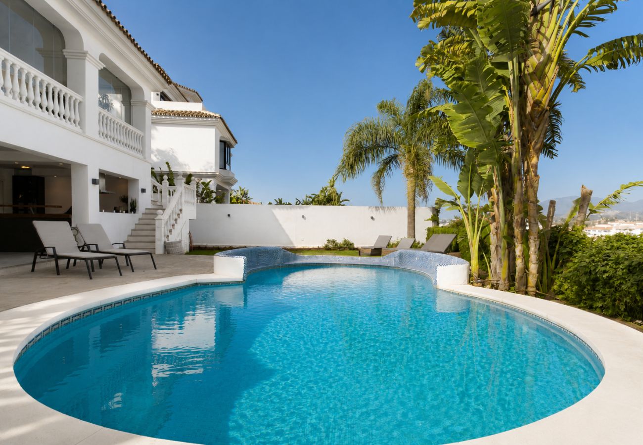 Villa in Nueva andalucia - RV43946 La Campana