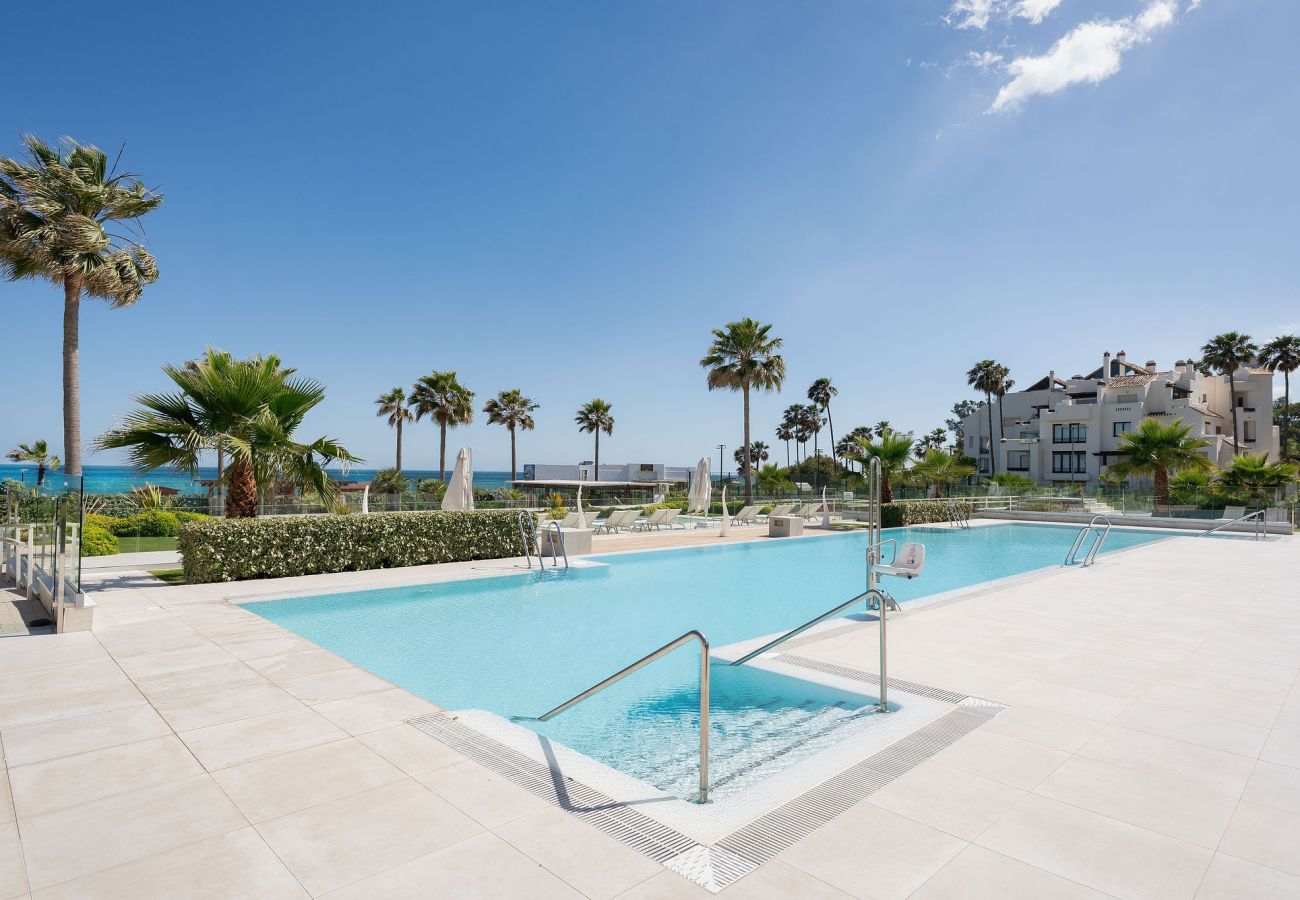 Terraced House in Estepona - RA43952 Velaya