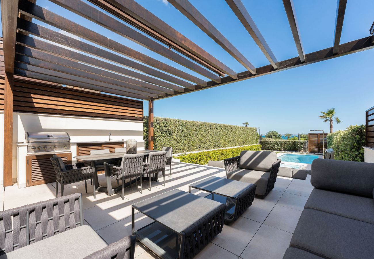 Terraced House in Estepona - RA43952 Velaya