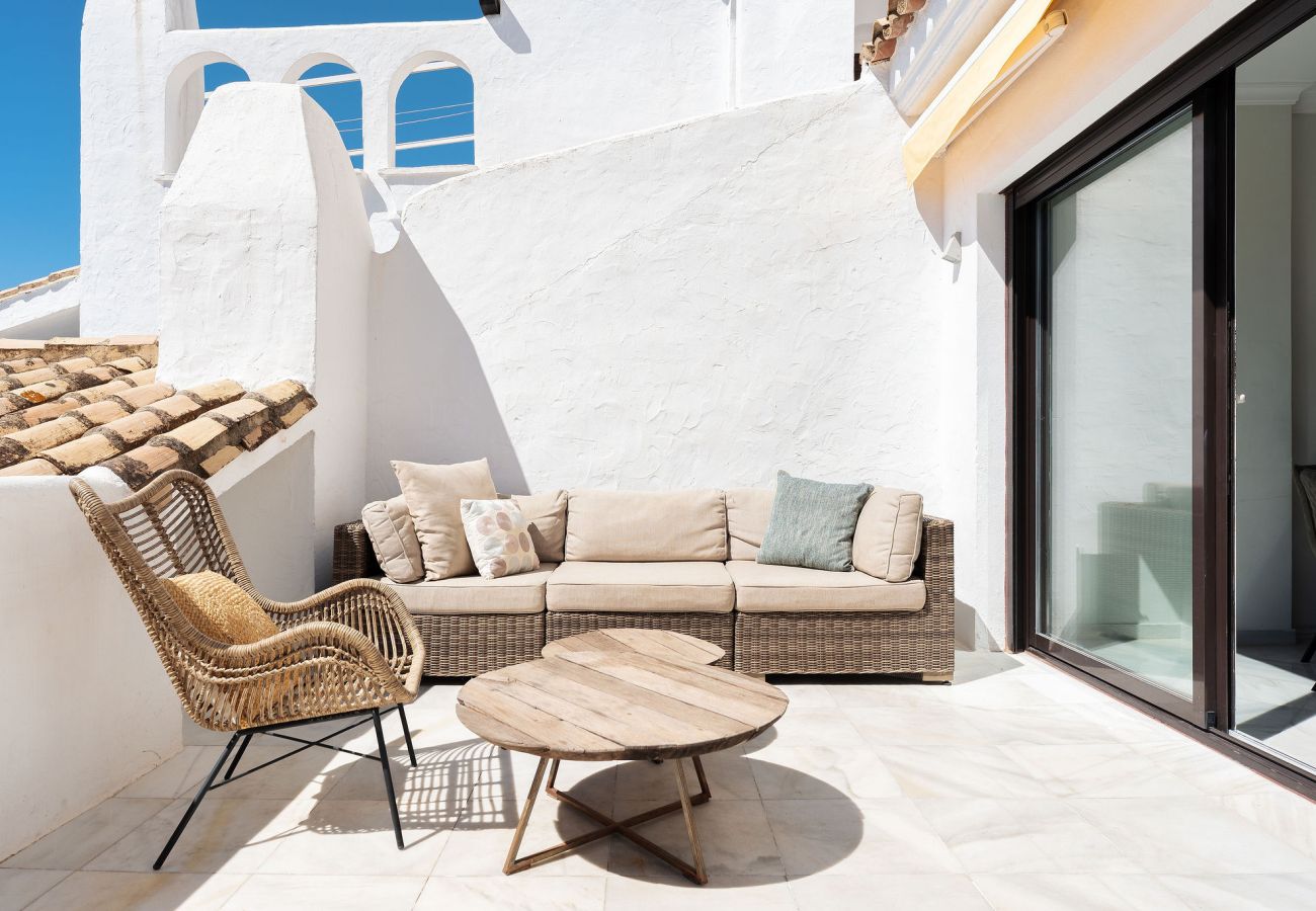 Apartment in Nueva andalucia - RA33980 Aldea Blanca