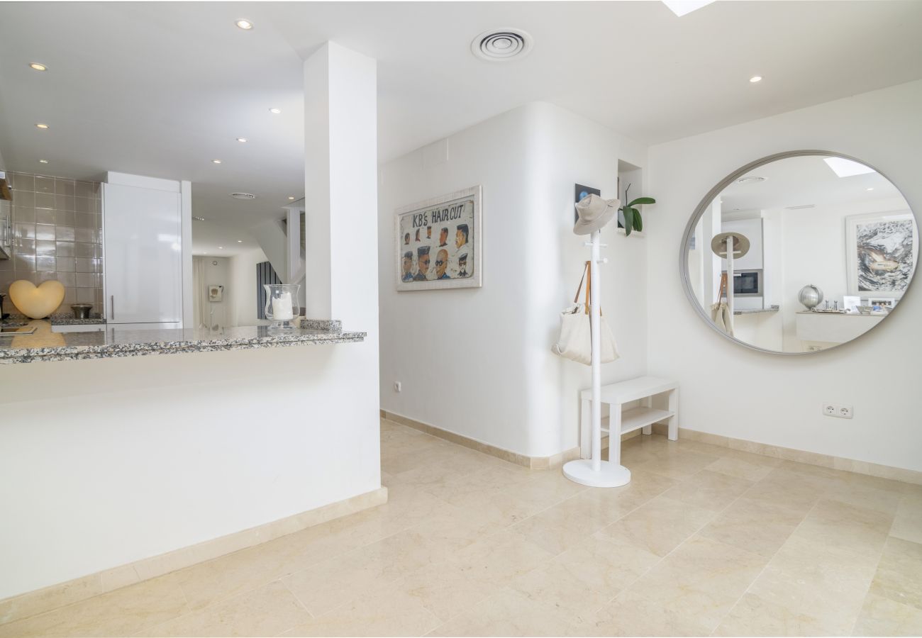 Radhus i Nueva andalucia - RAL33836 Peñablanca
