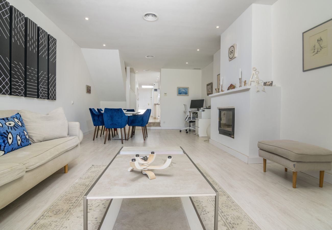 Radhus i Nueva andalucia - RAL33836 Peñablanca
