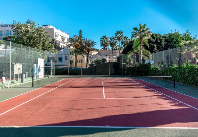 Lägenhet i Nueva andalucia - RAL23839 Los Dragos Lägenhet i Nueva andalucia - RAL23839 Los Dragos