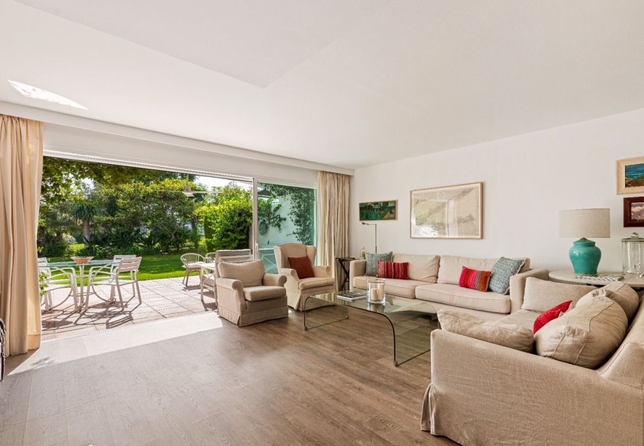 Radhus i Nueva andalucia - RAL33900 Peñablanca