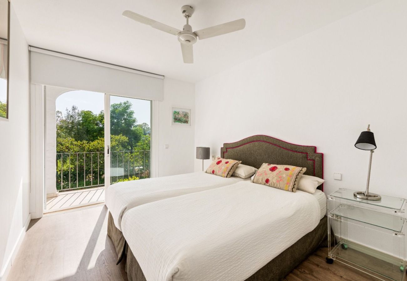 Radhus i Nueva andalucia - RAL33900 Peñablanca