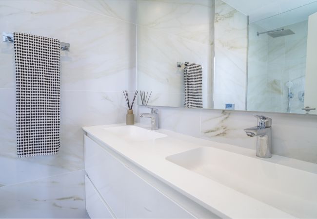 Radhus i Nueva andalucia - RAL33894 Marein Village Radhus i Nueva andalucia - RAL33894 Marein Village