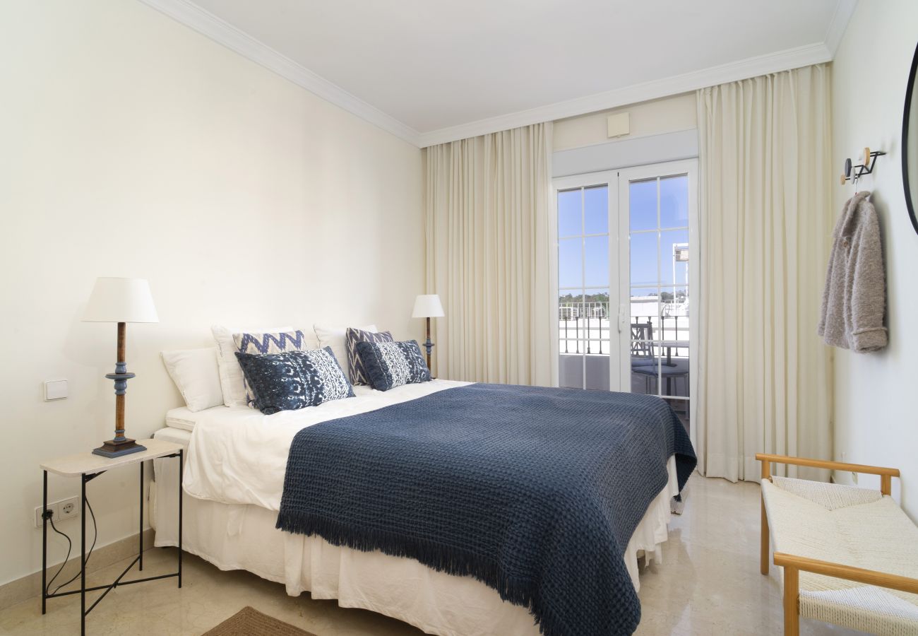 Radhus i Nueva andalucia - RAL23937 Aloha Pueblo