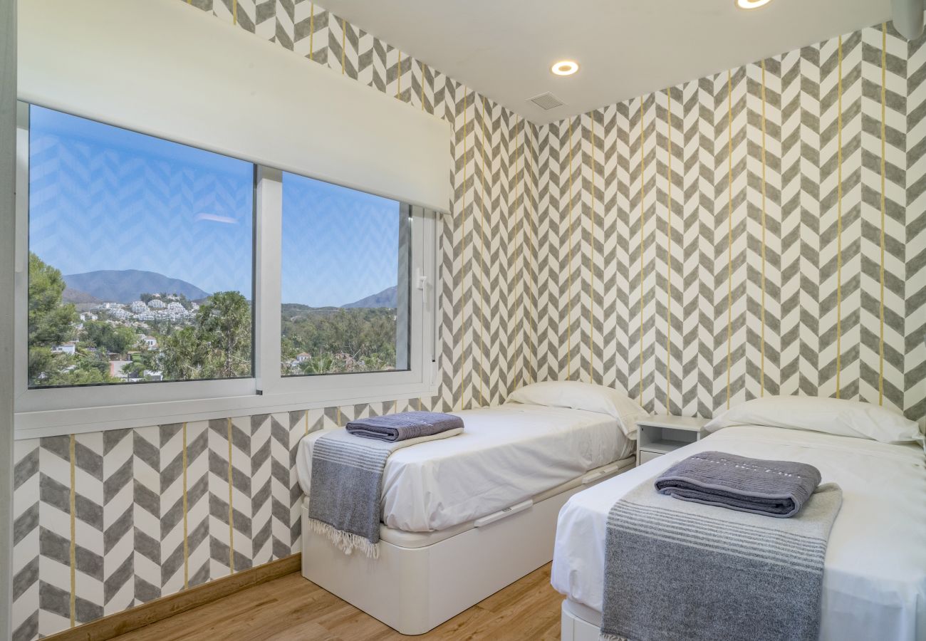 Lägenhet i Nueva andalucia - RAL23956 Hotel del Golf