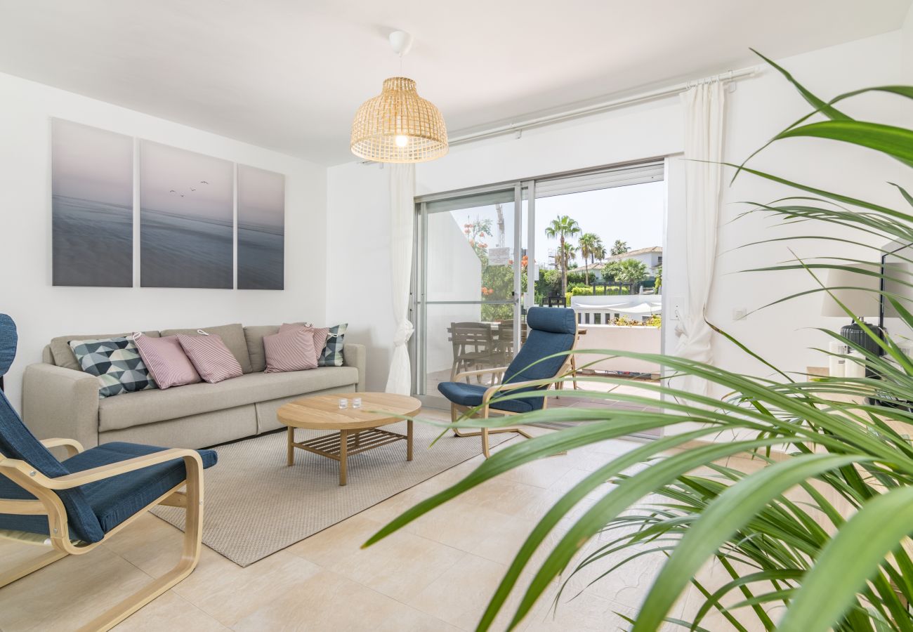 Lägenhet i Nueva andalucia - RA13686 Andalucia Garden Suites