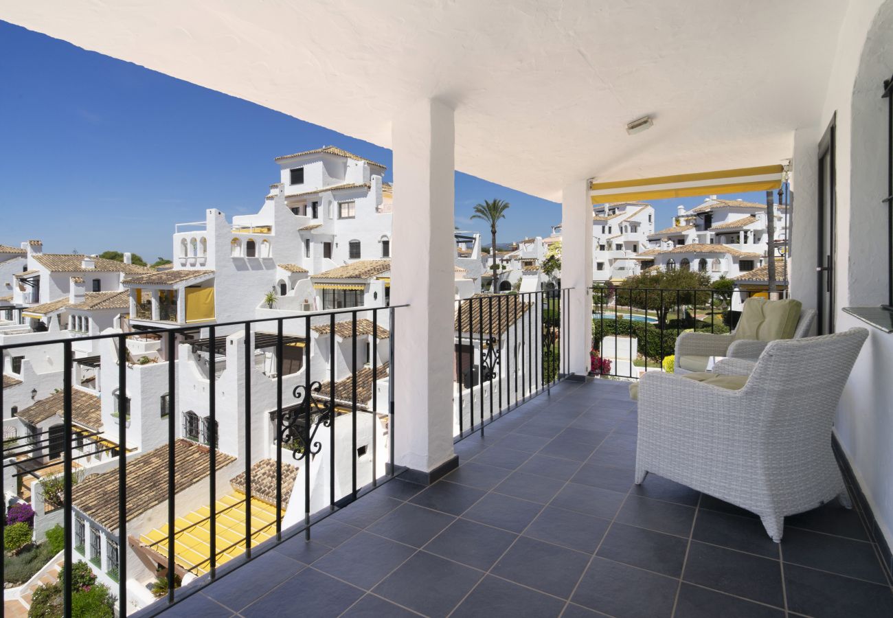 Lägenhet i Nueva andalucia - RA23146 Aldea Blanca