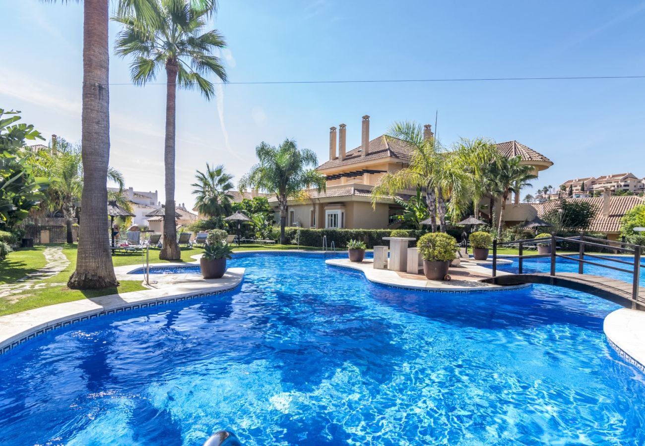 Lägenhet i Nueva andalucia - RA23867 Aloha Hill Club