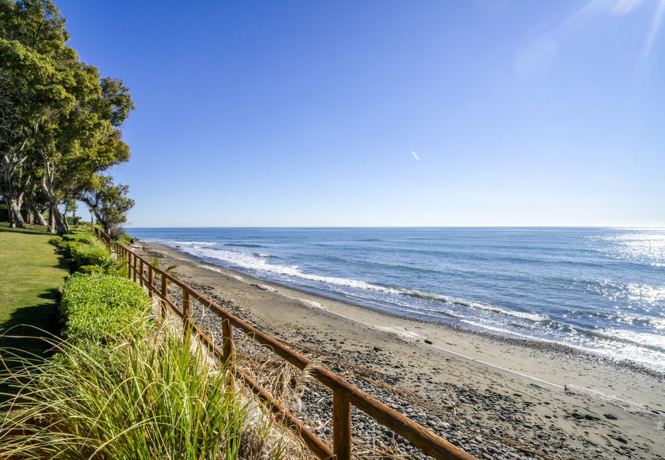 Lägenhet i Estepona - RA23870 Bahía de la Plata