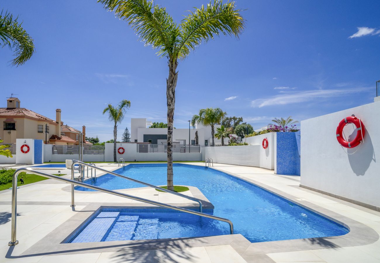 Radhus i San Pedro de Alcántara - RV33885 Treetops
