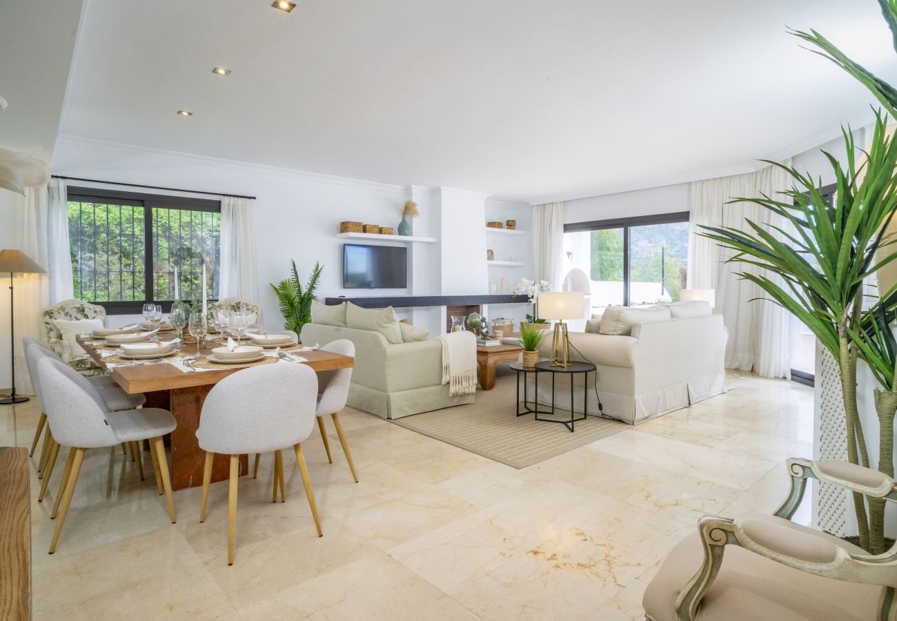 Lägenhet i Marbella - RA33890 Coto Real