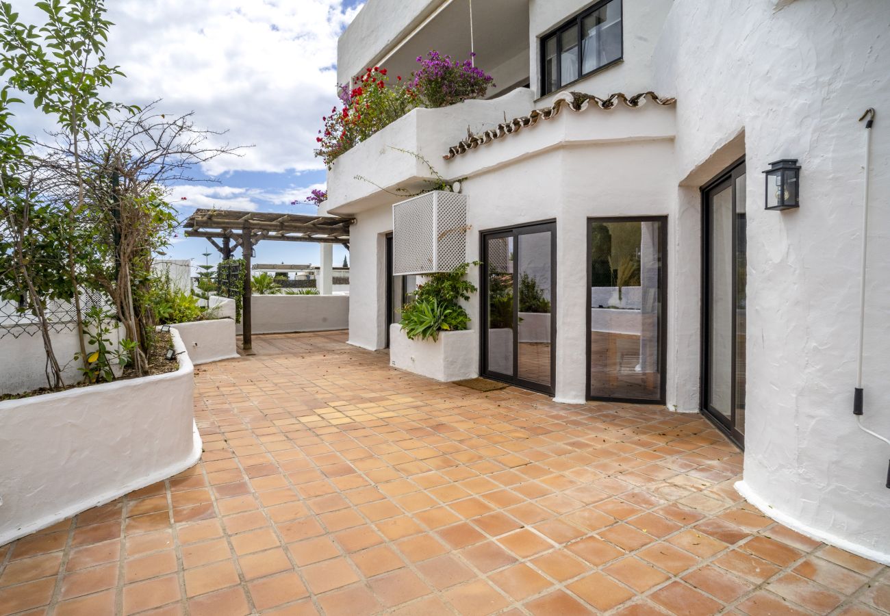 Lägenhet i Marbella - RA33890 Coto Real