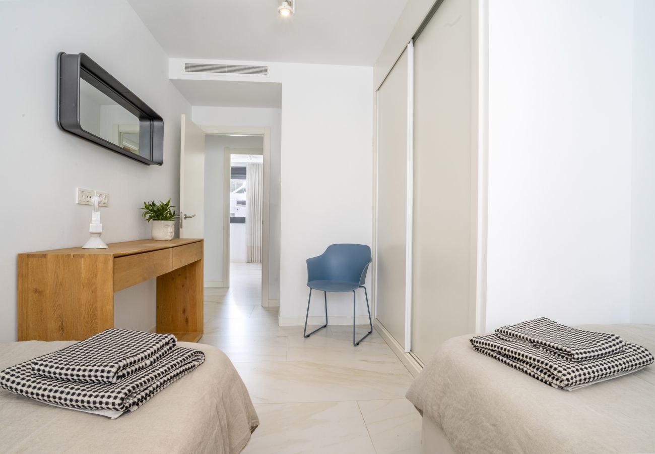 Radhus i Nueva andalucia - RA33894 Marein Village