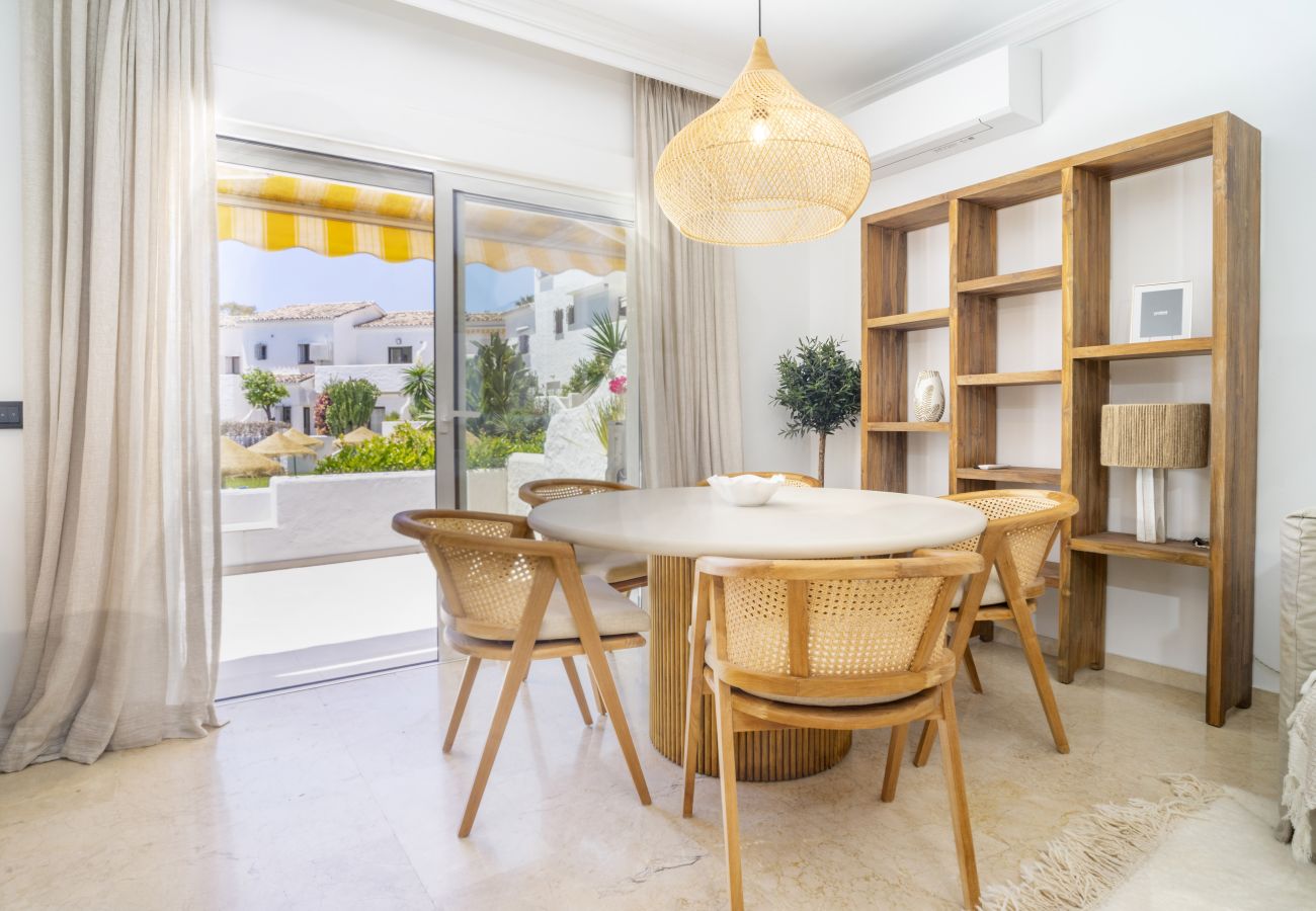 Radhus i Nueva andalucia - RA33897 Los Naranjos Country Club