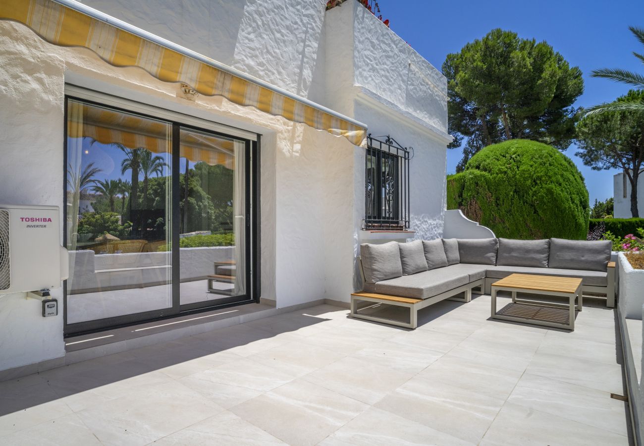 Radhus i Nueva andalucia - RA33897 Los Naranjos Country Club