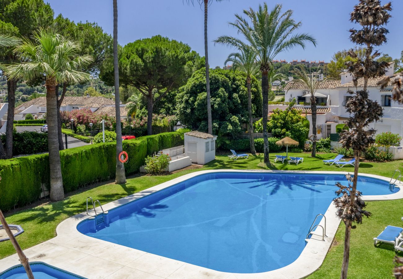 Radhus i Nueva andalucia - RA33897 Los Naranjos Country Club