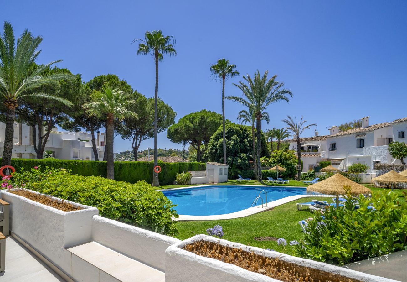 Radhus i Nueva andalucia - RA33897 Los Naranjos Country Club