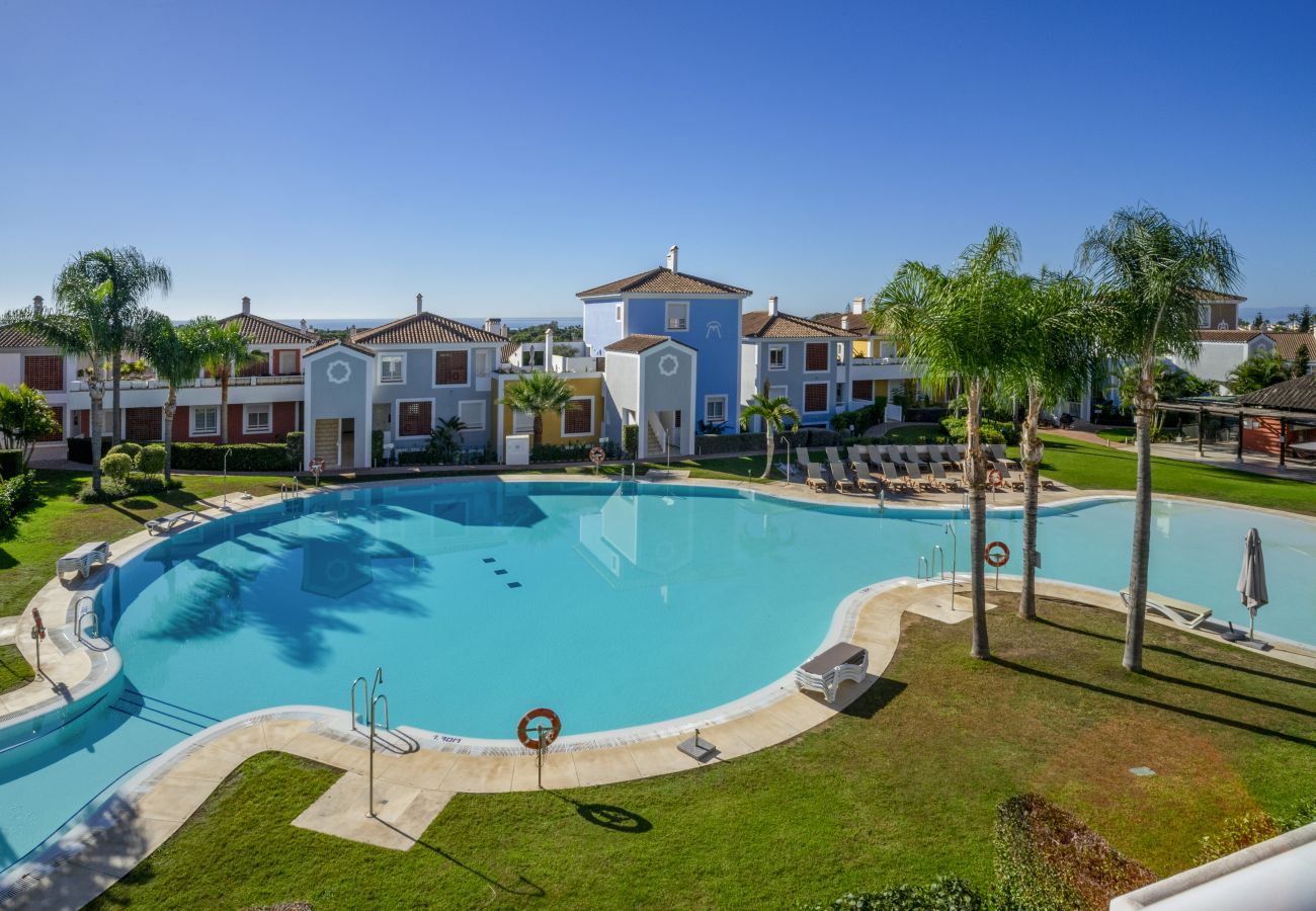 Lägenhet i Estepona - RA23911 Cortijo del Mar