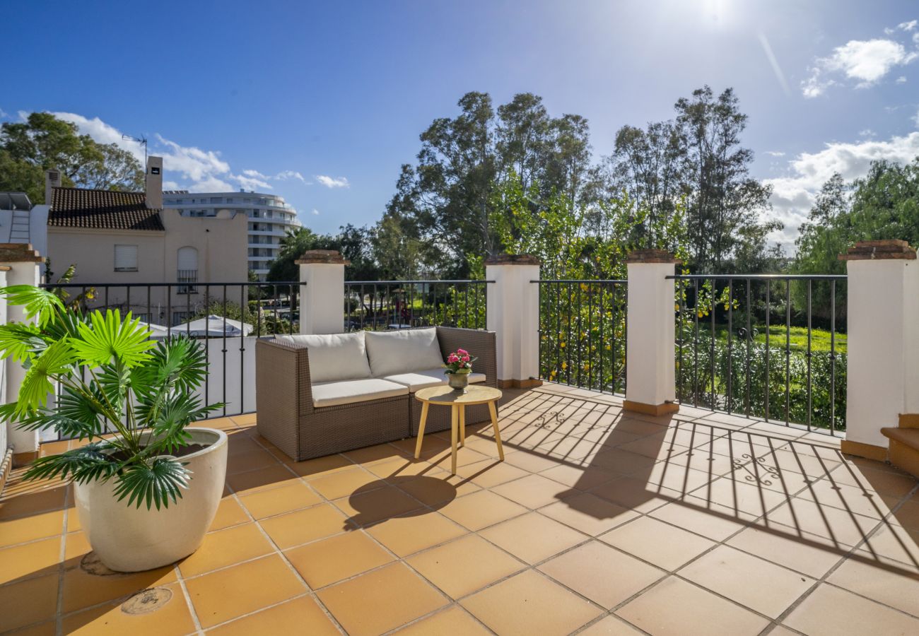 Radhus i Nueva andalucia - RA33931 Las Buganvillas