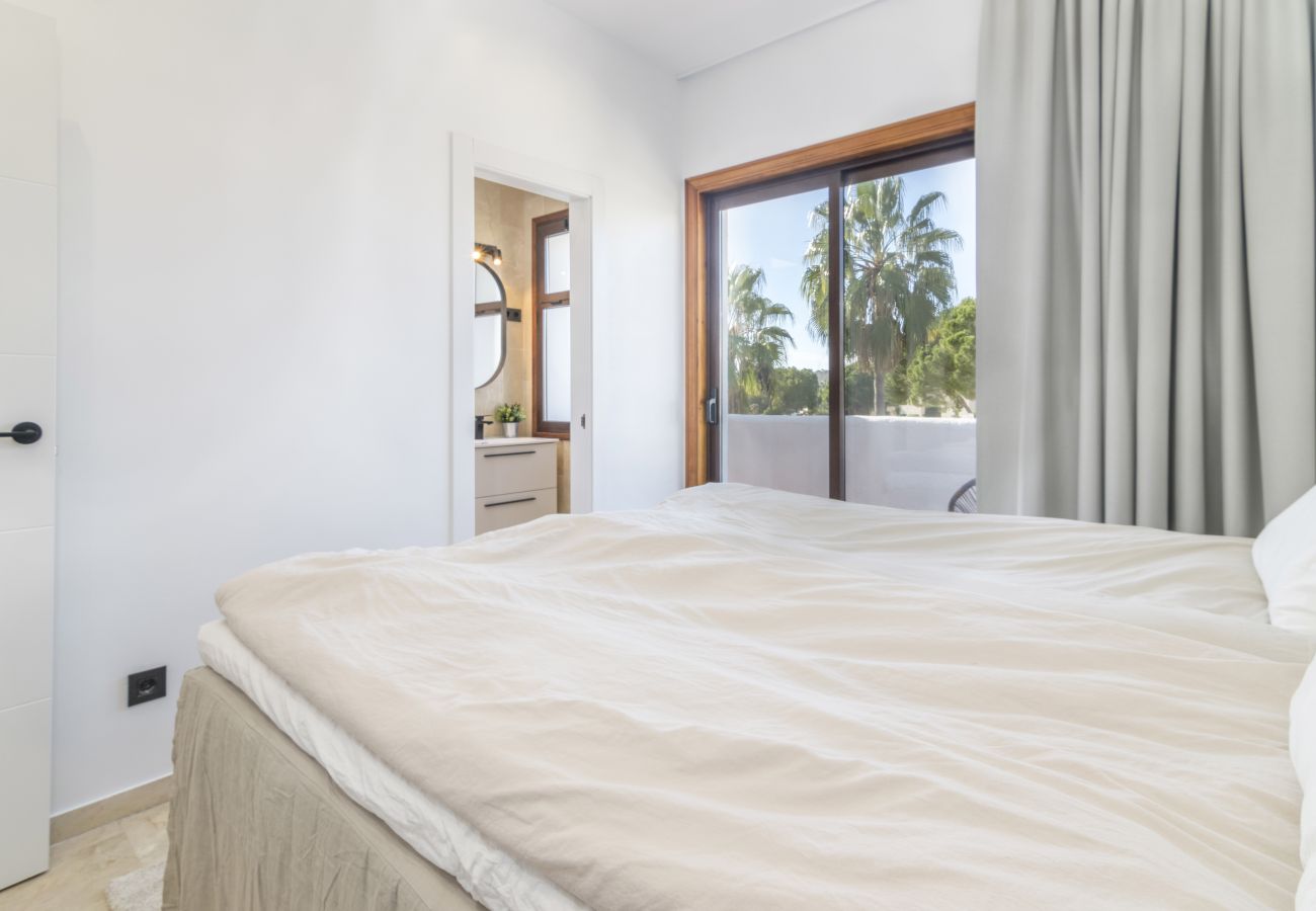 Lägenhet i Nueva andalucia - RA23796 Le Village