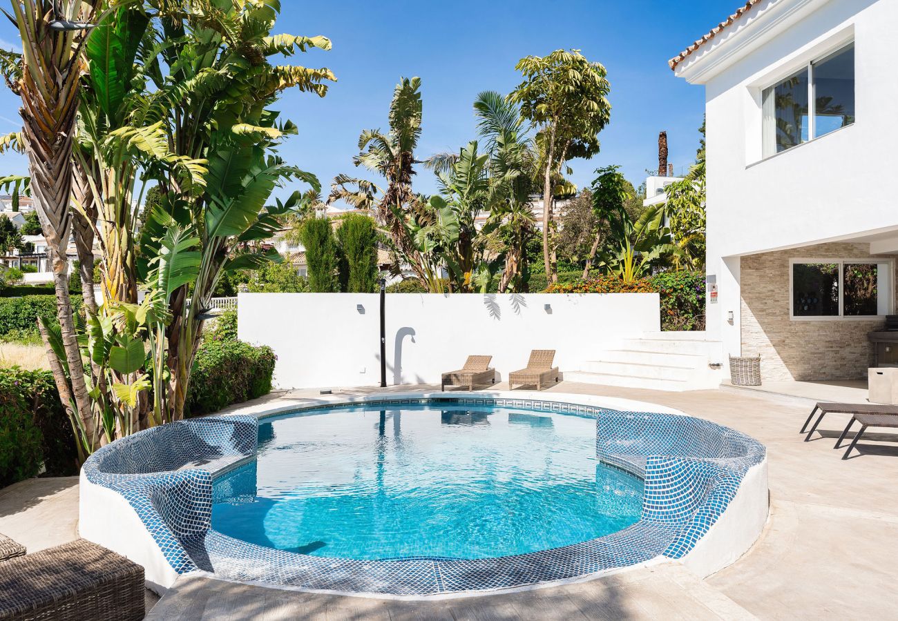 Villa i Nueva andalucia - RV43946 La Campana