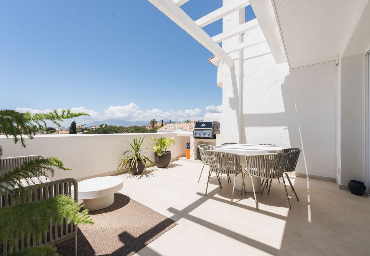 Lägenhet i Nueva andalucia - RA33950 El Dorado