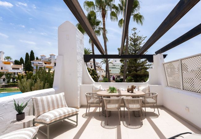 Lägenhet i Nueva andalucia - RA33927 Aldea Blanca