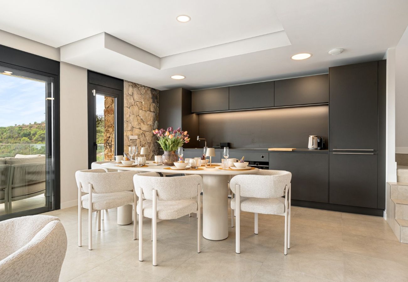 Lägenhet i Estepona - RA33982 Ágora